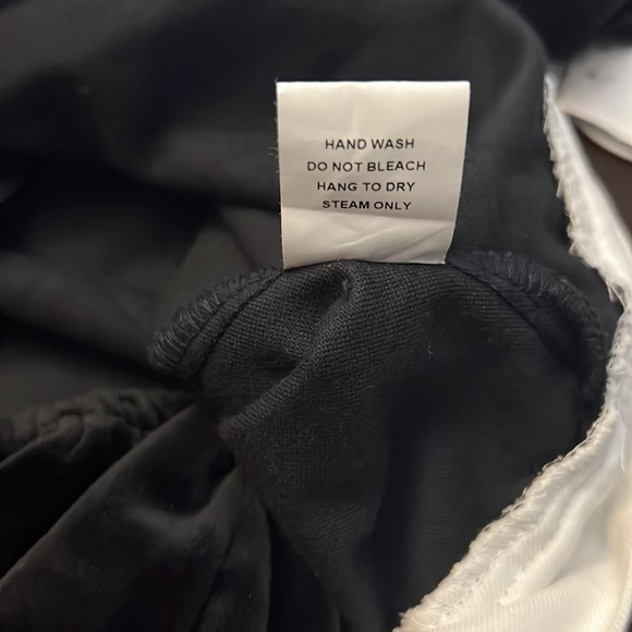 Edgehill Collection 2-Piece Two Tone Dress. - Picture 6 of 8